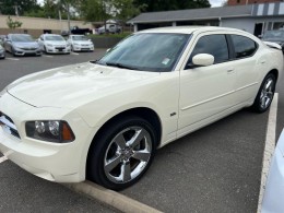 2010 DODGE CHARGER  